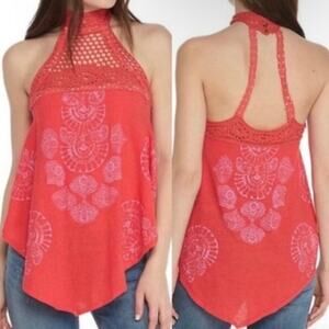Free People Sz S Poppy Crochet Handkerchief Hem Halter Top Coral Mandolin Print